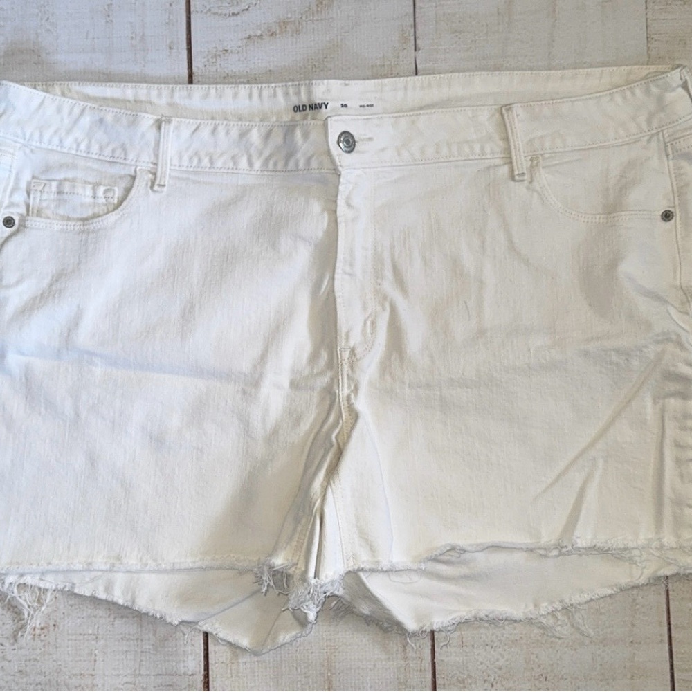 Old Navy Women's White Denim Shorts
